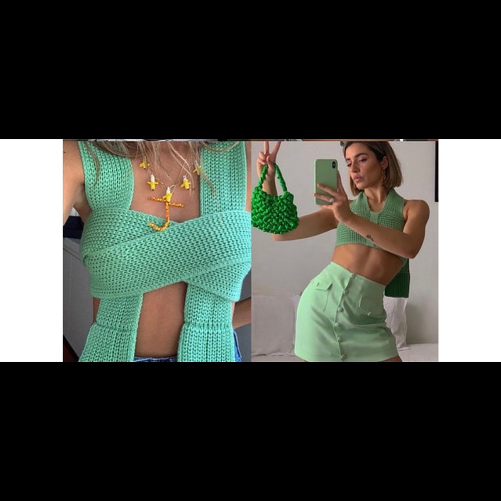 Matrix one size knit versatile green top